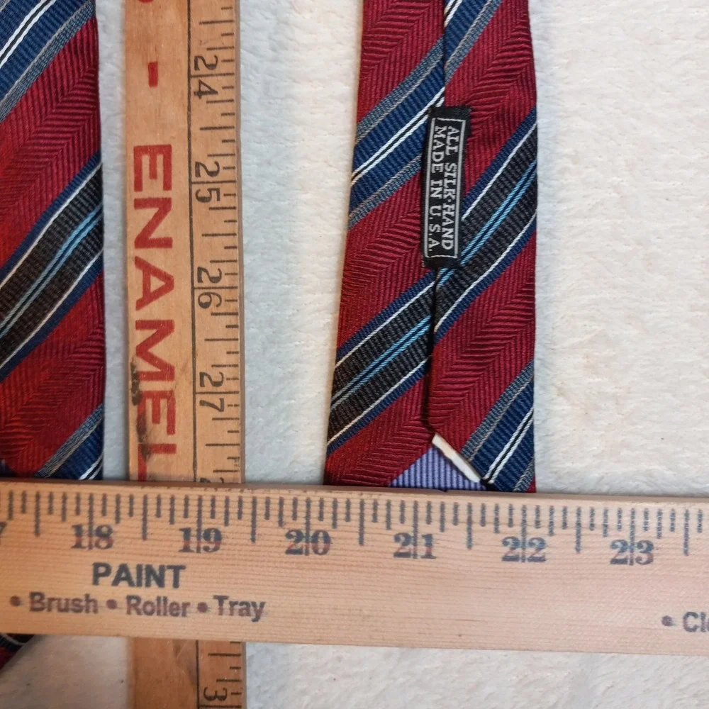 JZ Gallery Collection Striped SILK Tie Red blue grey ALL SILK-HAND MADE IN U.S.A
